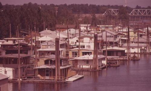 20世纪70年代俄勒冈州波特兰市哥伦比亚沼泽的照片